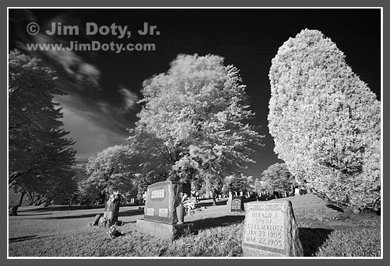 Black and white infrared image